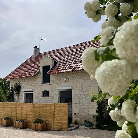 Hotel Le Relais, La Dormance, Le Bois Dormant Châteauvieux Esterno foto