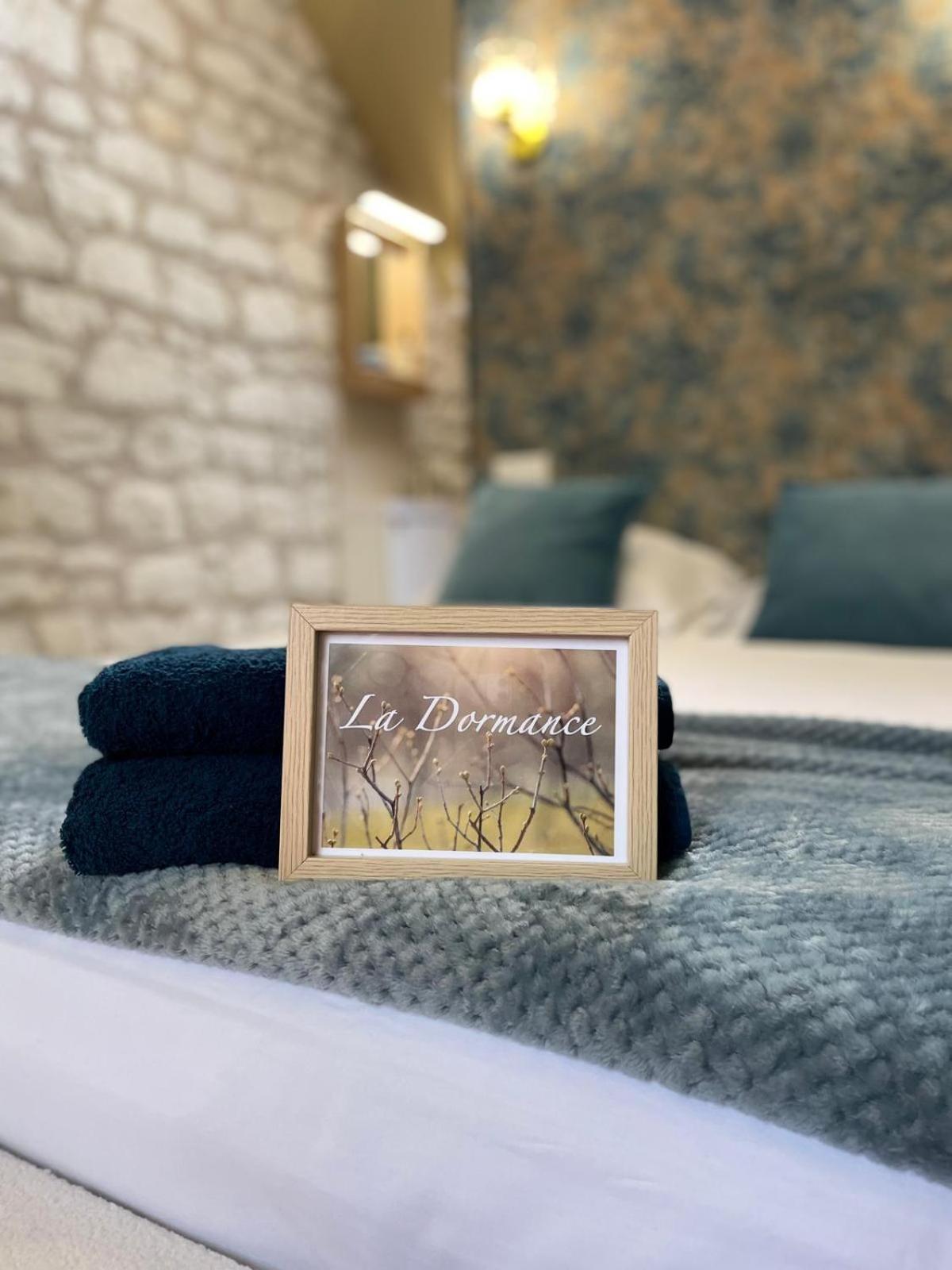 Hotel Le Relais, La Dormance, Le Bois Dormant Châteauvieux Esterno foto