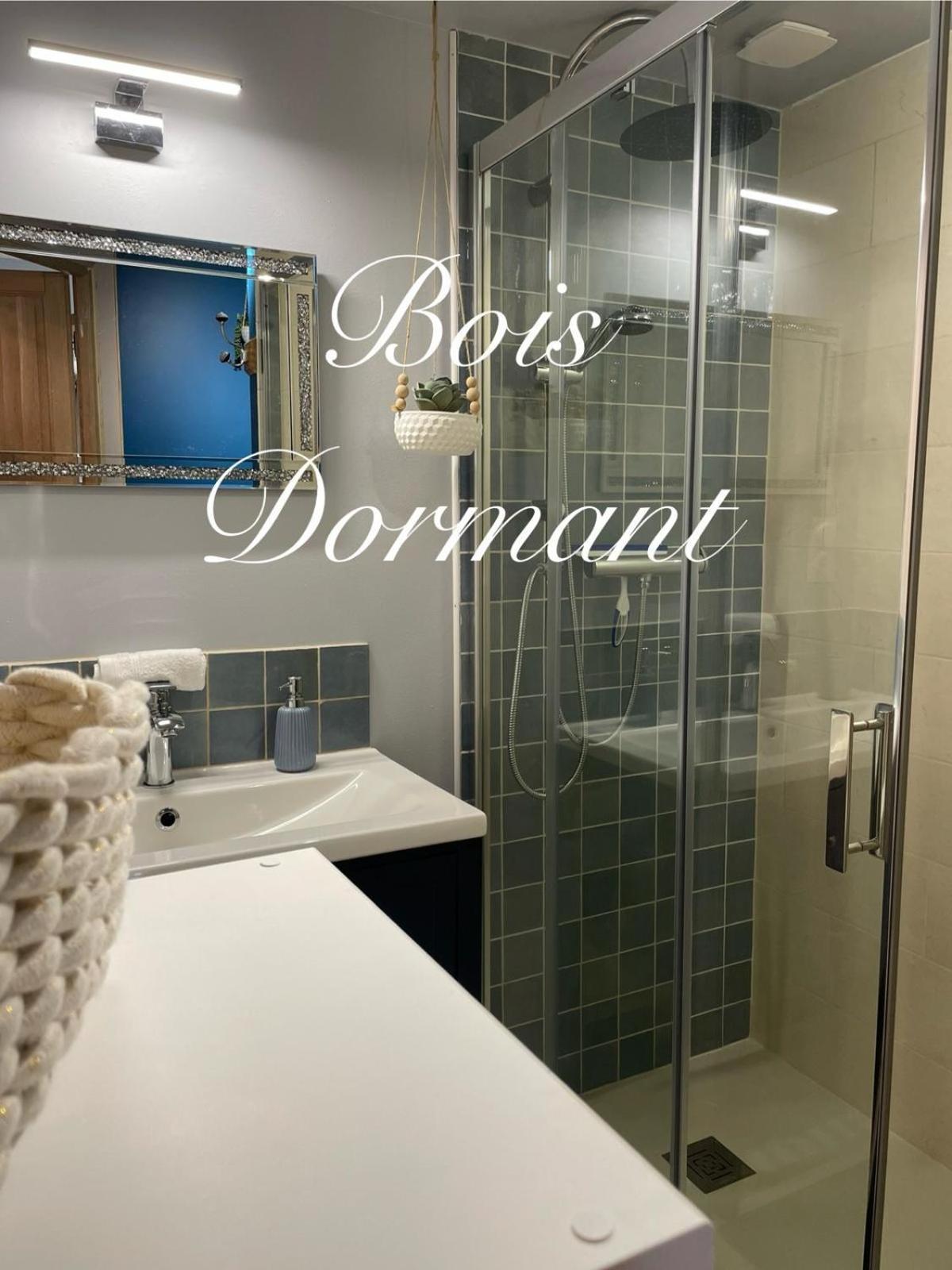 Hotel Le Relais, La Dormance, Le Bois Dormant Châteauvieux Esterno foto
